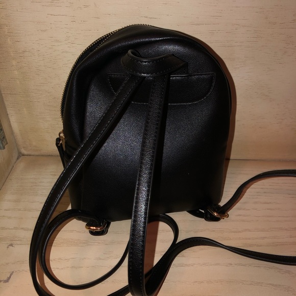Mini leather backpack - Picture 2 of 3
